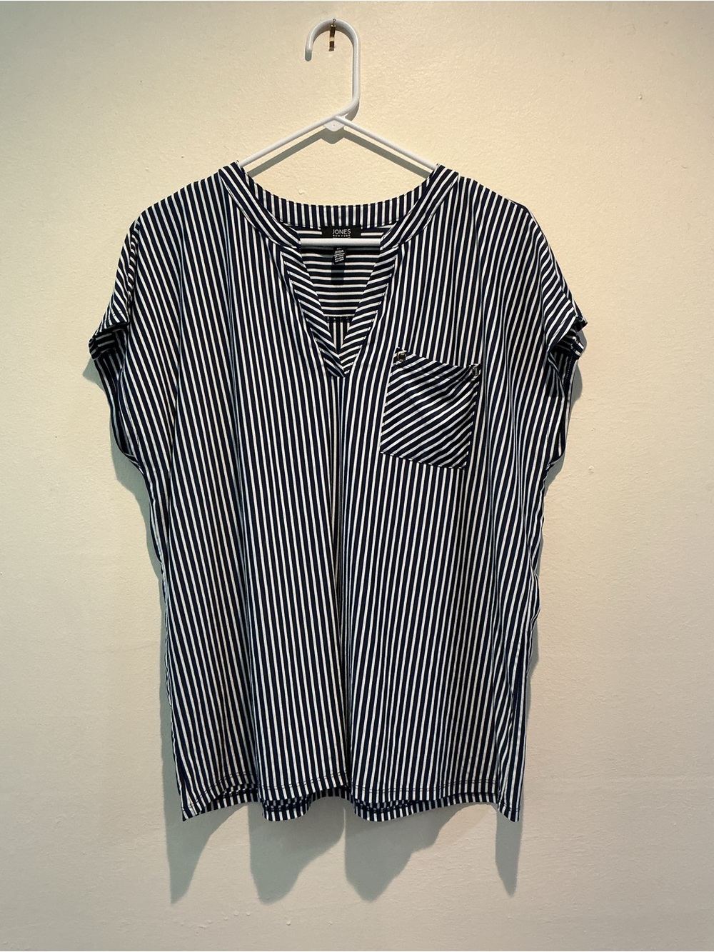 Jones New York Signature Striped V-Neck Short Sleeve Blouse Top Women's L